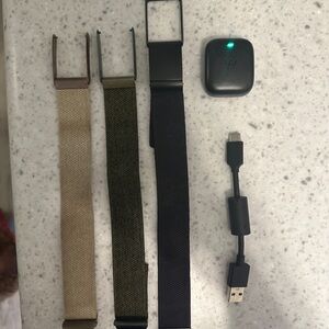 Whoop 4.0 Device, 3 Bands, Charging Pack and Charging Cord